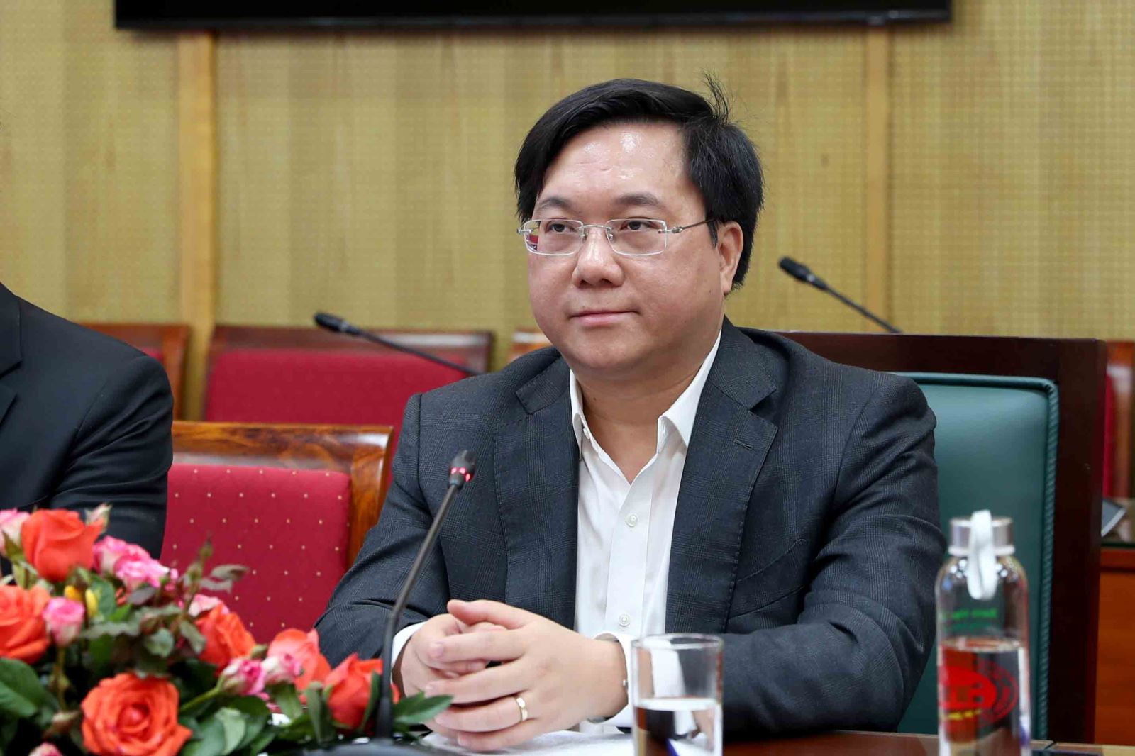 Thứ trưởng Trần Duy Đông làm việc với Công ty SQV International